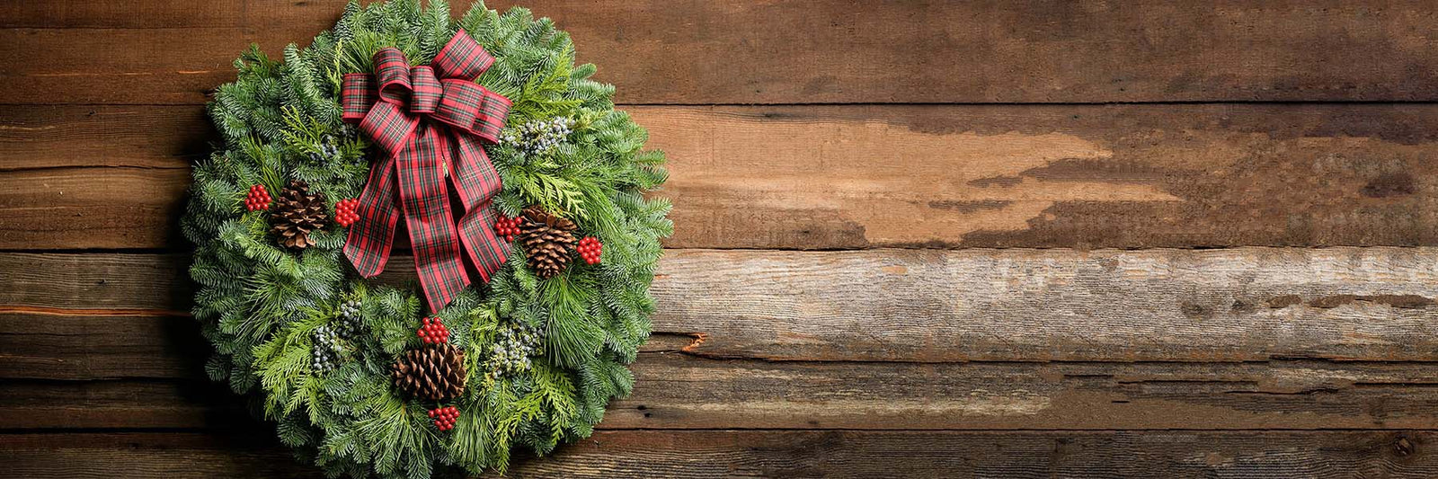 Simple and Natural Wreaths