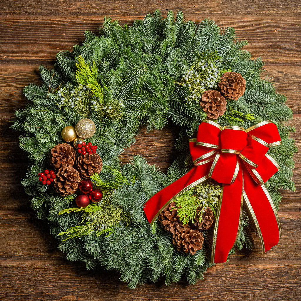 2022white × green christmas wreathe① New Holiday and Christmas Wreaths and Designs | Lynch Creek Farm